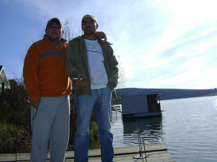 la pescuit - 304051025840031222701954812n.jpg